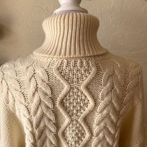 🎉🎉NEW WITH TAG‼️ ATTU ( beige botany ) CHUNKY KNIT TURTLE NECK SWEATER ‼️ - Picture 11 of 16